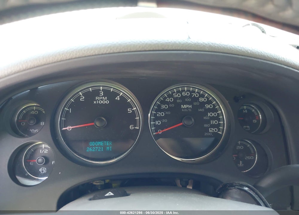 2007 CHEVROLET SUBURBAN 1500 VIN: 1GNFK16367J193729