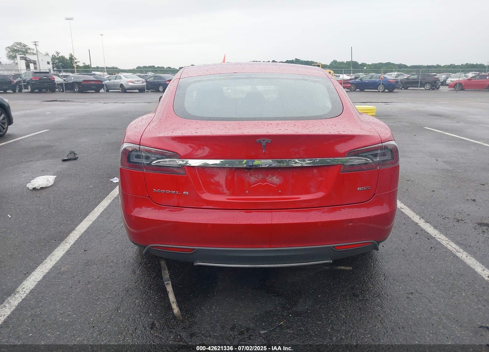 2015 TESLA MODEL S VIN: 5YJSA1H25FF084053