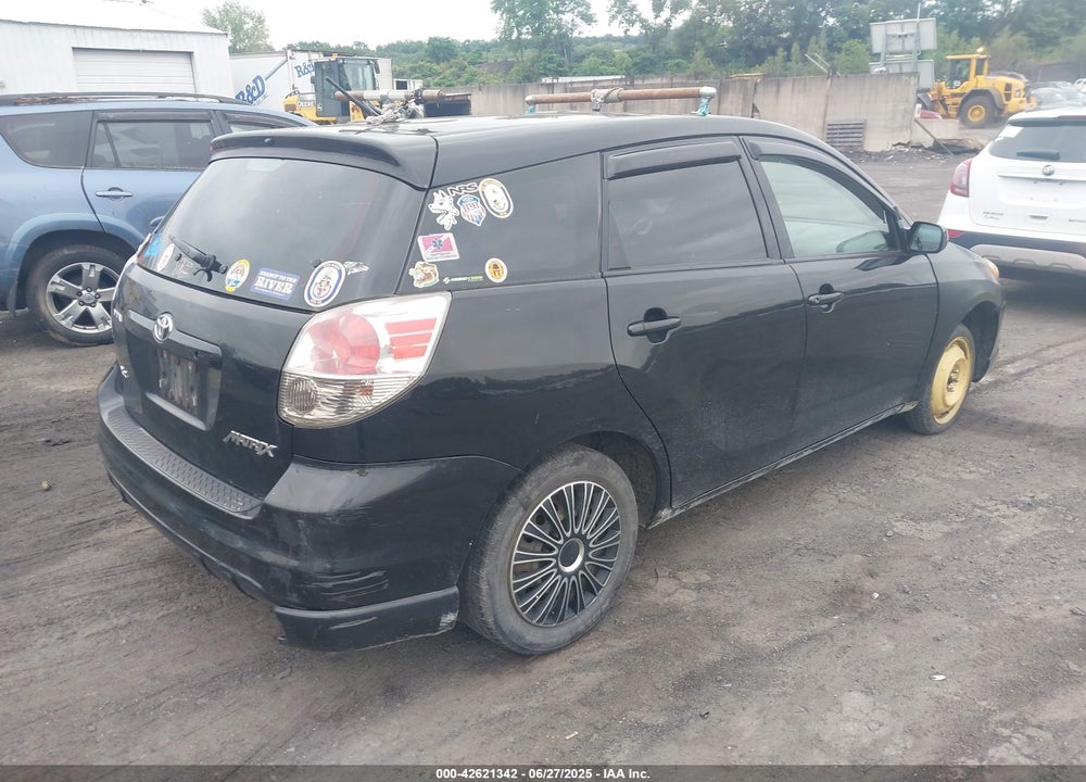 2005 TOYOTA MATRIX VIN: 2T1KR32E05C335071