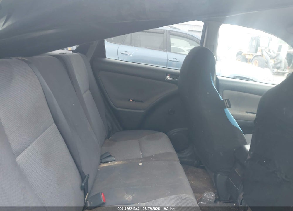 2005 TOYOTA MATRIX VIN: 2T1KR32E05C335071