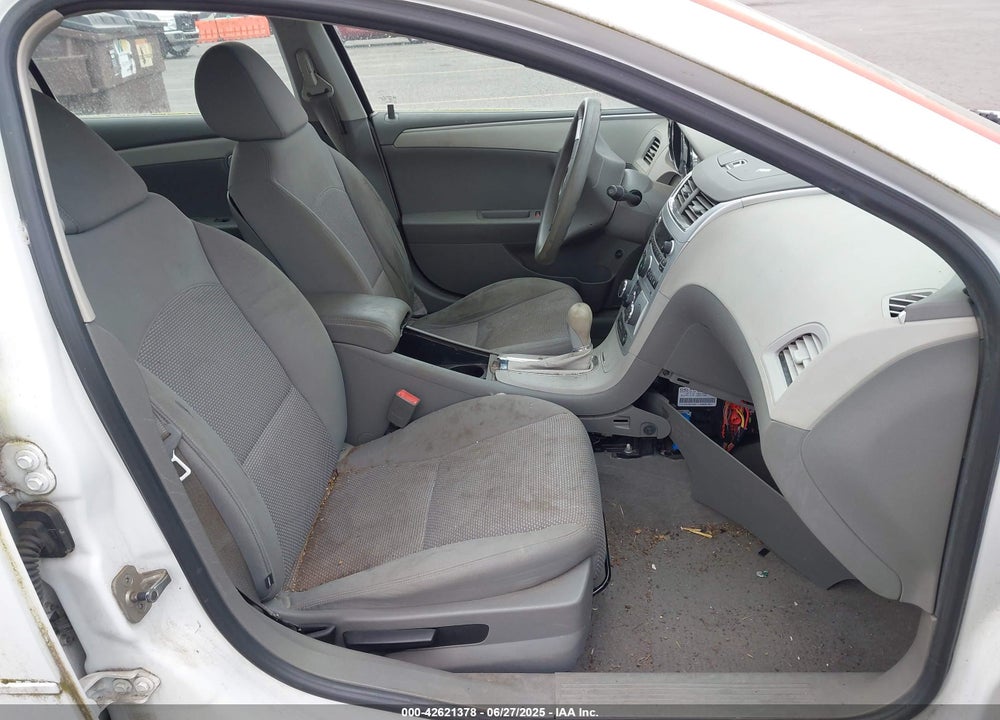 2010 CHEVROLET MALIBU VIN: 1G1ZA5EB2AF312646