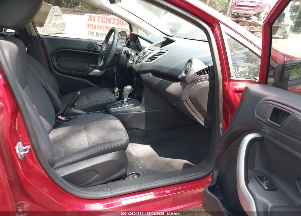 2011 FORD FIESTA VIN: 3FADP4CJ0BM221886