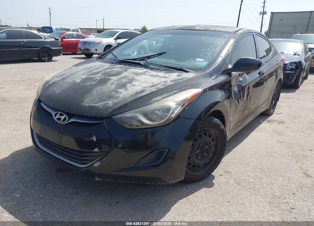 2013 HYUNDAI ELANTRA VIN: 5NPDH4AE0DH218203