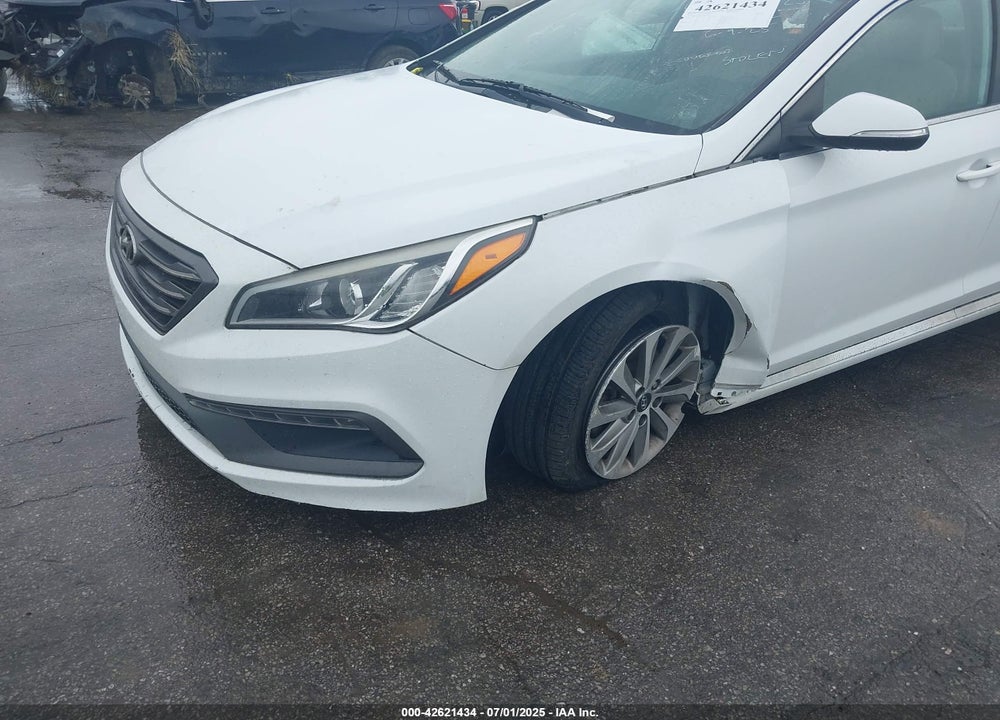 2015 HYUNDAI SONATA VIN: 5NPE34AF8FH043732