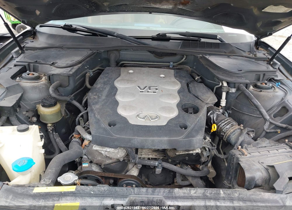 2005 INFINITI FX35 VIN: JNRAS08U35X106723