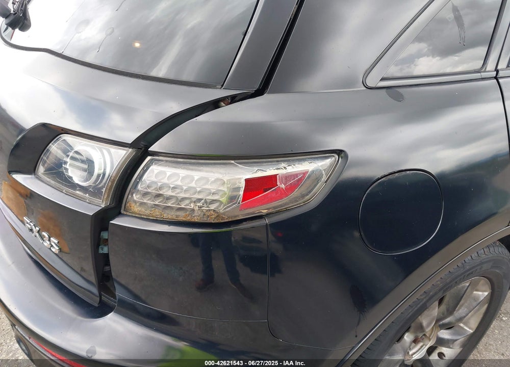 2005 INFINITI FX35 VIN: JNRAS08U35X106723
