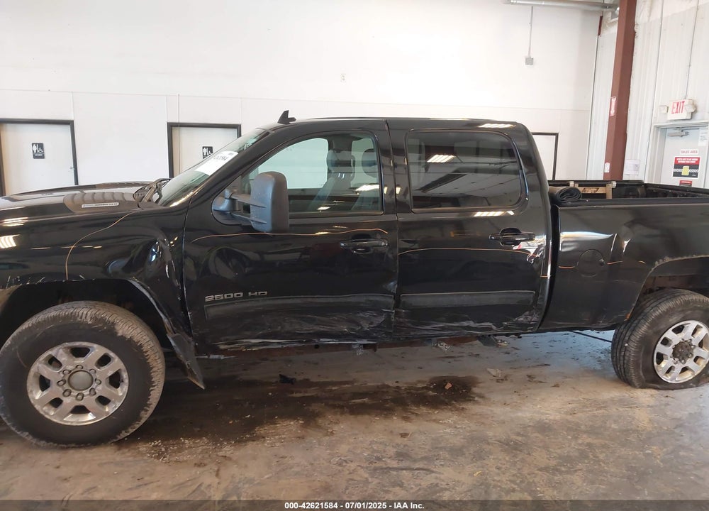2014 CHEVROLET SILVERADO 2500HD VIN: 1GC1KYC89EF172207