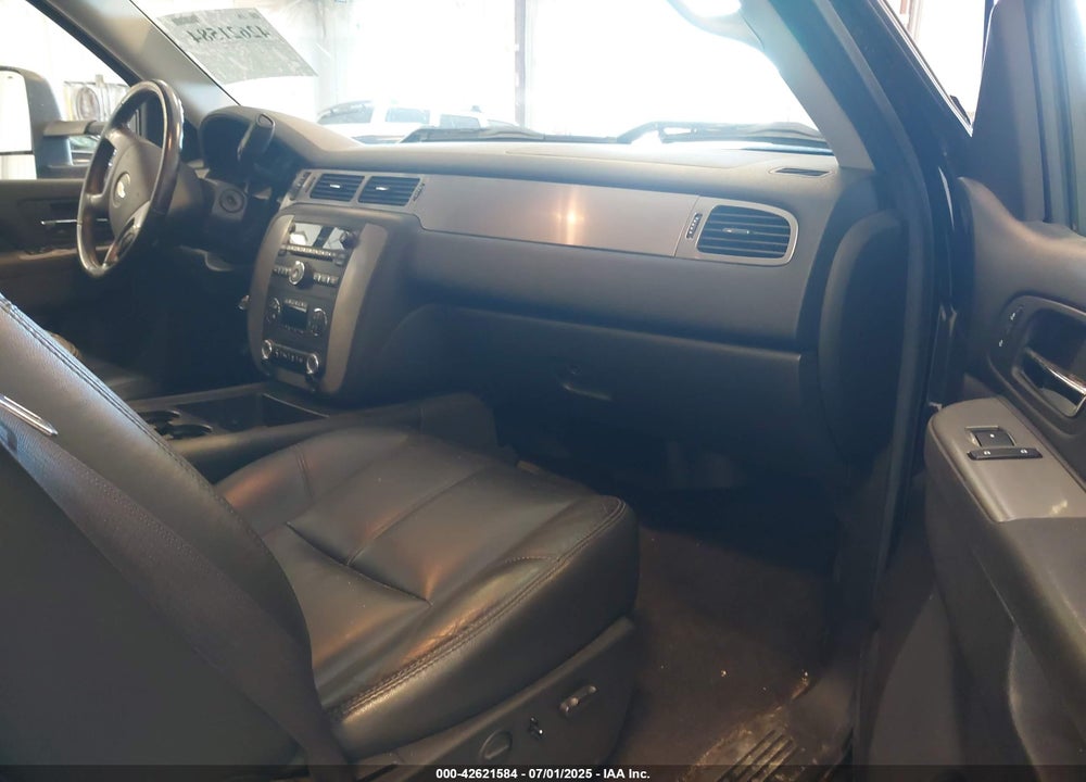 2014 CHEVROLET SILVERADO 2500HD VIN: 1GC1KYC89EF172207