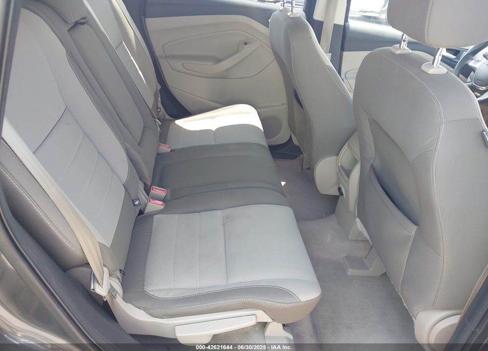 2015 FORD ESCAPE VIN: 1FMCU0G75FUB36125