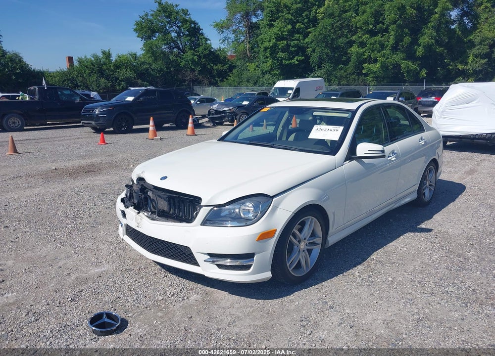 2012 MERCEDES-BENZ C VIN: WDDGF8BB8CA691471