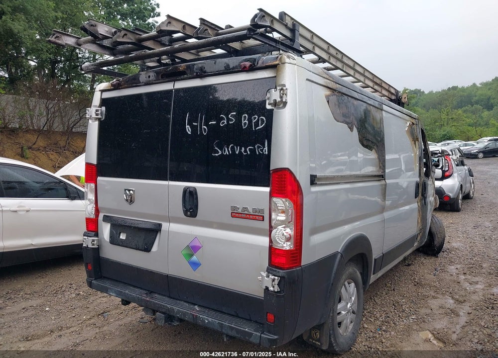 2022 RAM PROMASTER 3500 LOW ROOF 136 WB VIN: 3C6MRVWGXNE138983