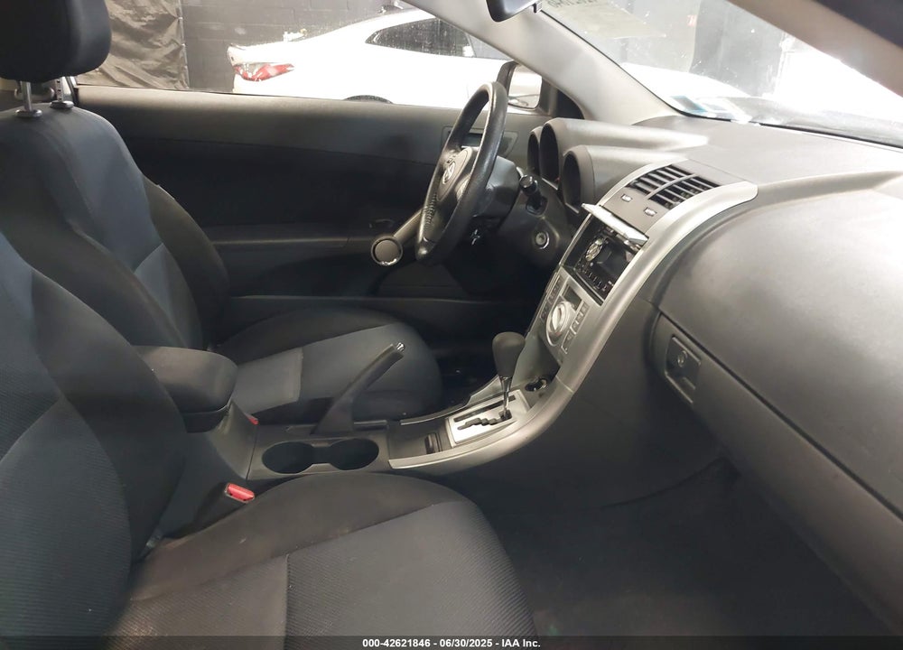 2010 SCION TC VIN: JTKDE3B70A0304115
