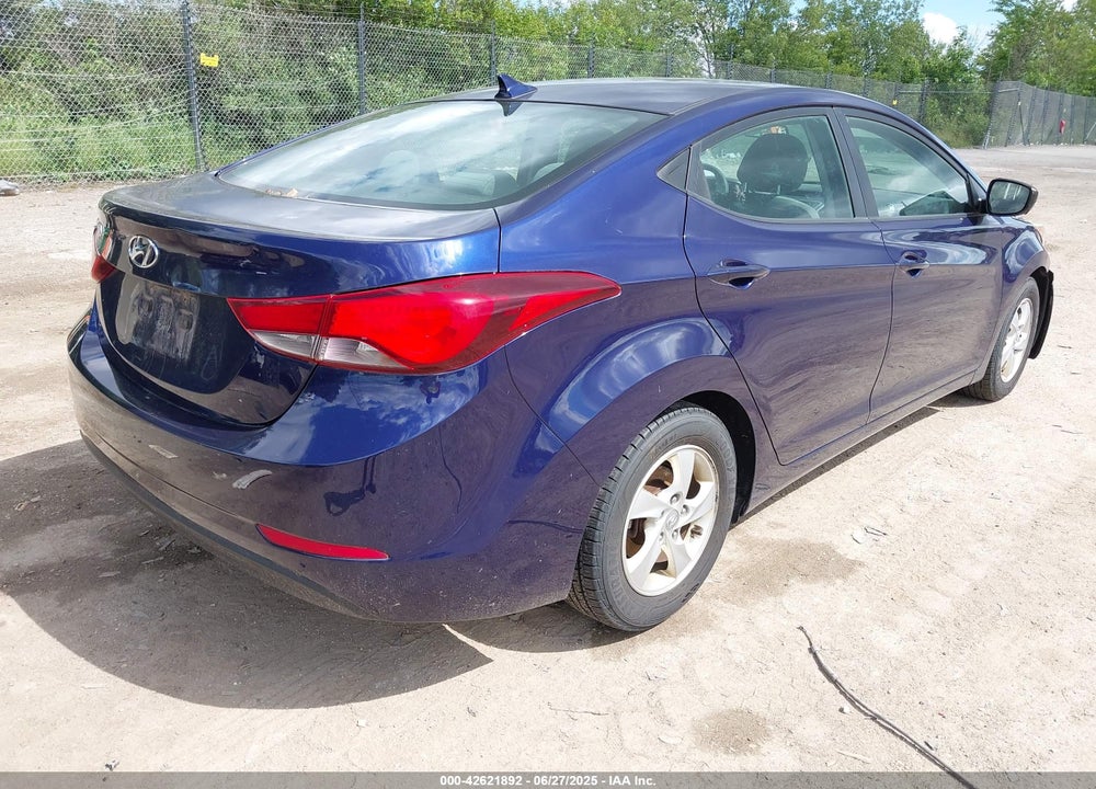 2014 HYUNDAI ELANTRA VIN: 5NPDH4AE5EH532057