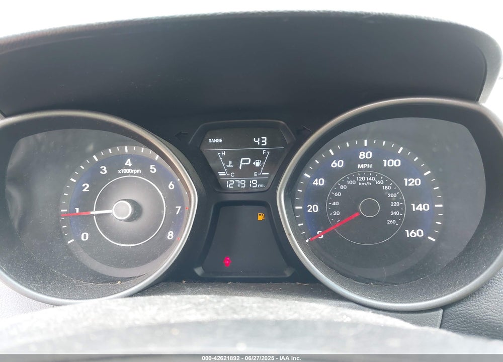 2014 HYUNDAI ELANTRA VIN: 5NPDH4AE5EH532057