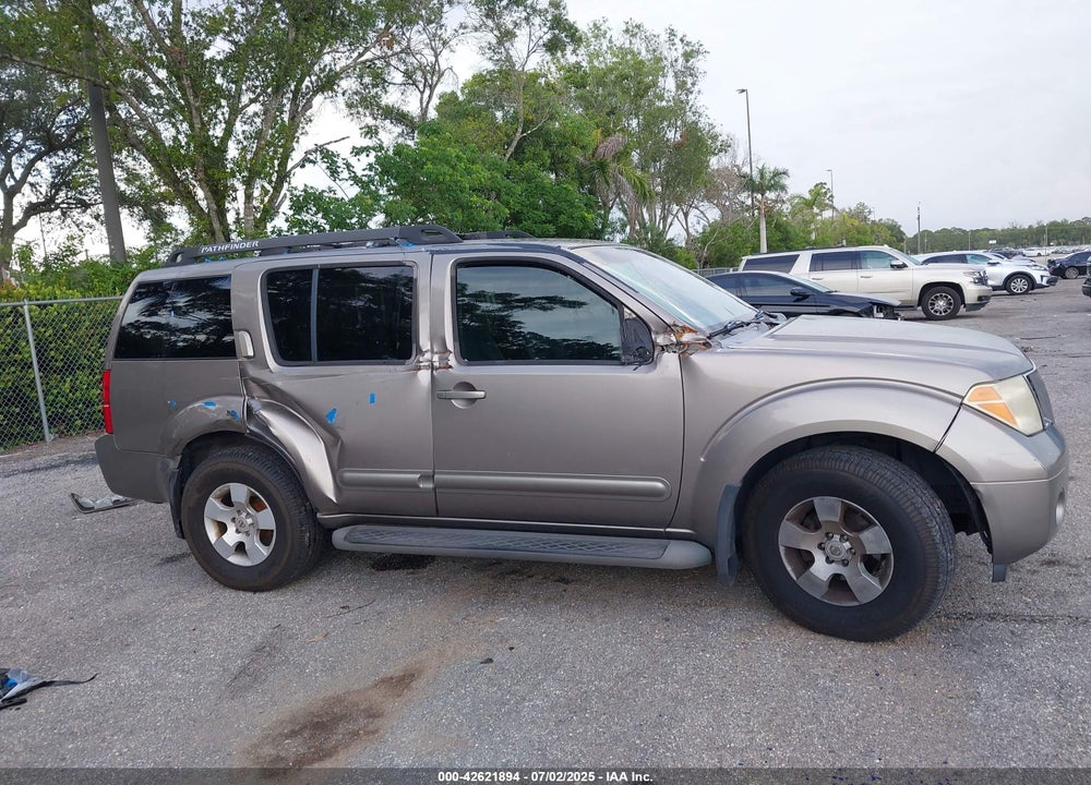 2006 NISSAN PATHFINDER SE VIN: 5N1AR18U26C679652