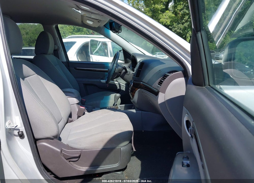 2011 HYUNDAI SANTA FE VIN: 5XYZG3AB1BG080670
