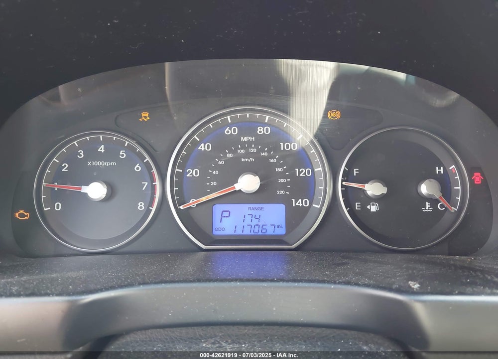 2011 HYUNDAI SANTA FE VIN: 5XYZG3AB1BG080670