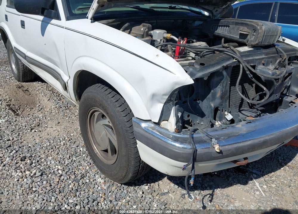 1999 CHEVROLET BLAZER LT VIN: 1GNDT13W4X2112417