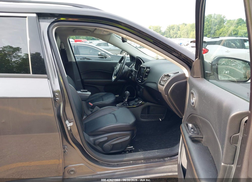 2020 JEEP COMPASS VIN: 3C4NJDCB5LT105079