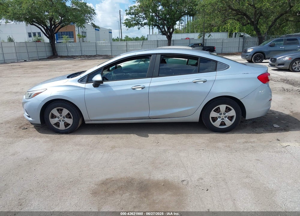 2017 CHEVROLET CRUZE LS AUTO VIN: 1G1BC5SM8H7262910