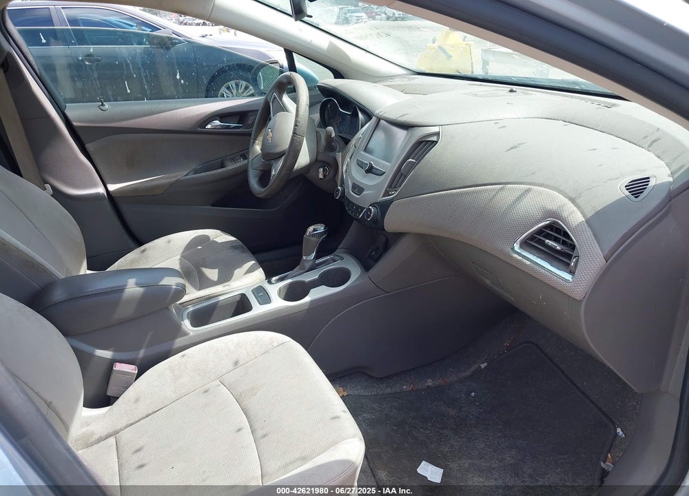 2017 CHEVROLET CRUZE LS AUTO VIN: 1G1BC5SM8H7262910