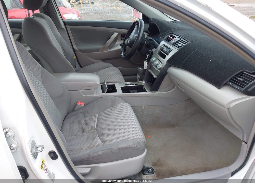 2009 TOYOTA CAMRY SE VIN: 4T1BE46K89U907137