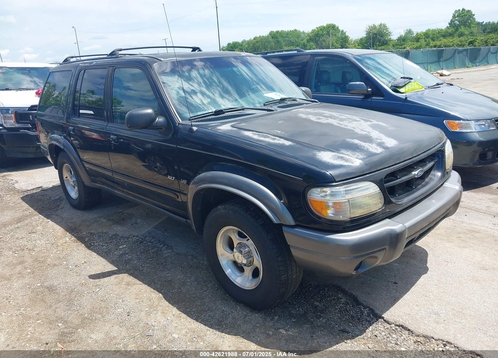 2000 FORD EXPLORER XLT VIN: 1FMZU83P0YZA06693