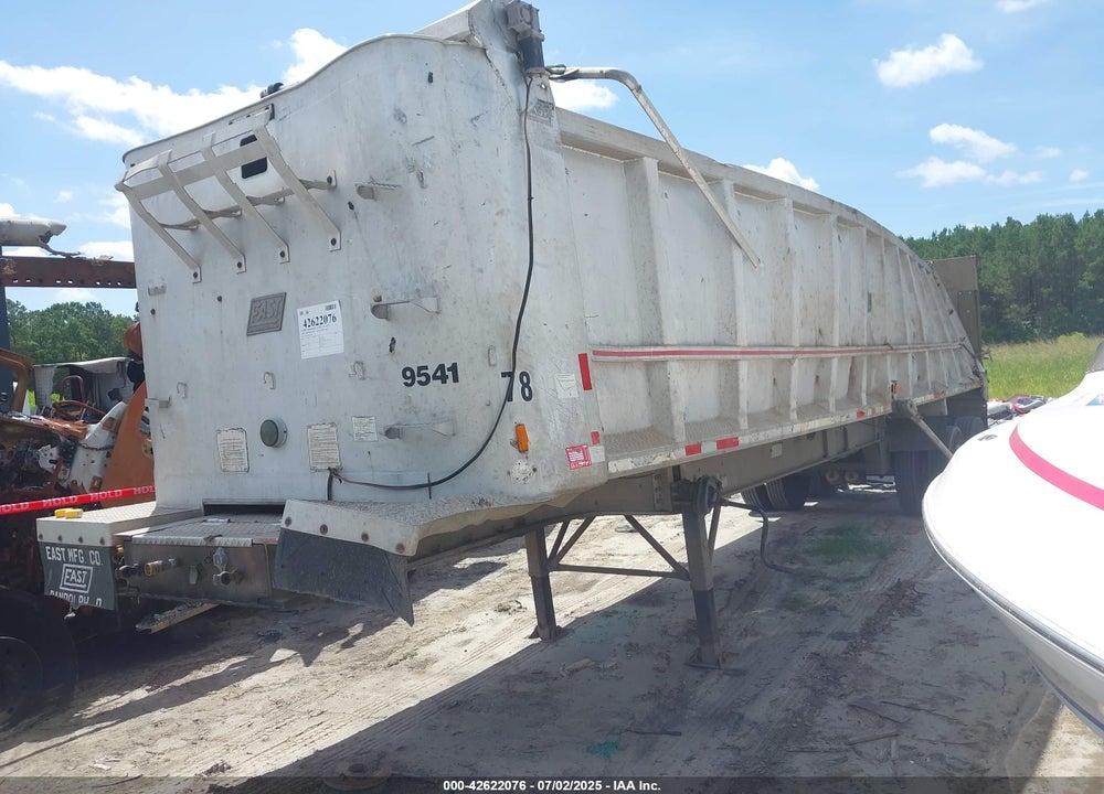 1995 EAST MANUFACTURING DUMP SEMI TRAILER VIN: 1E1D2S38XSRE19454