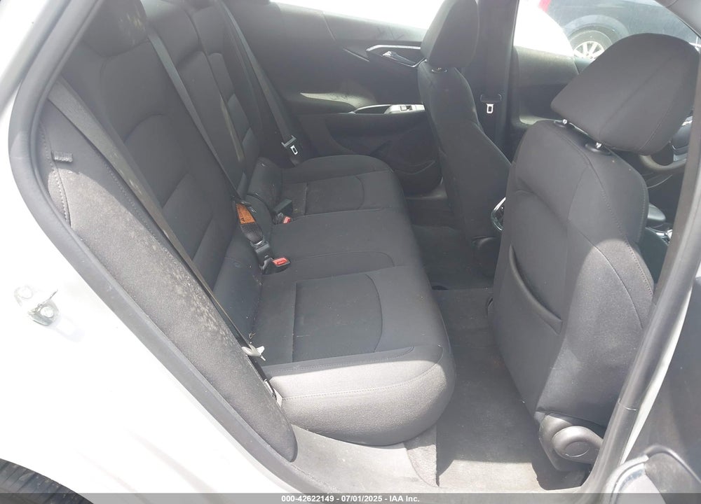 2022 CHEVROLET MALIBU VIN: 1G1ZD5ST1NF110679