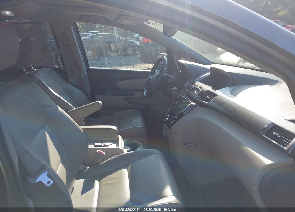 2015 HONDA ODYSSEY EX-L VIN: 5FNRL5H63FB016904