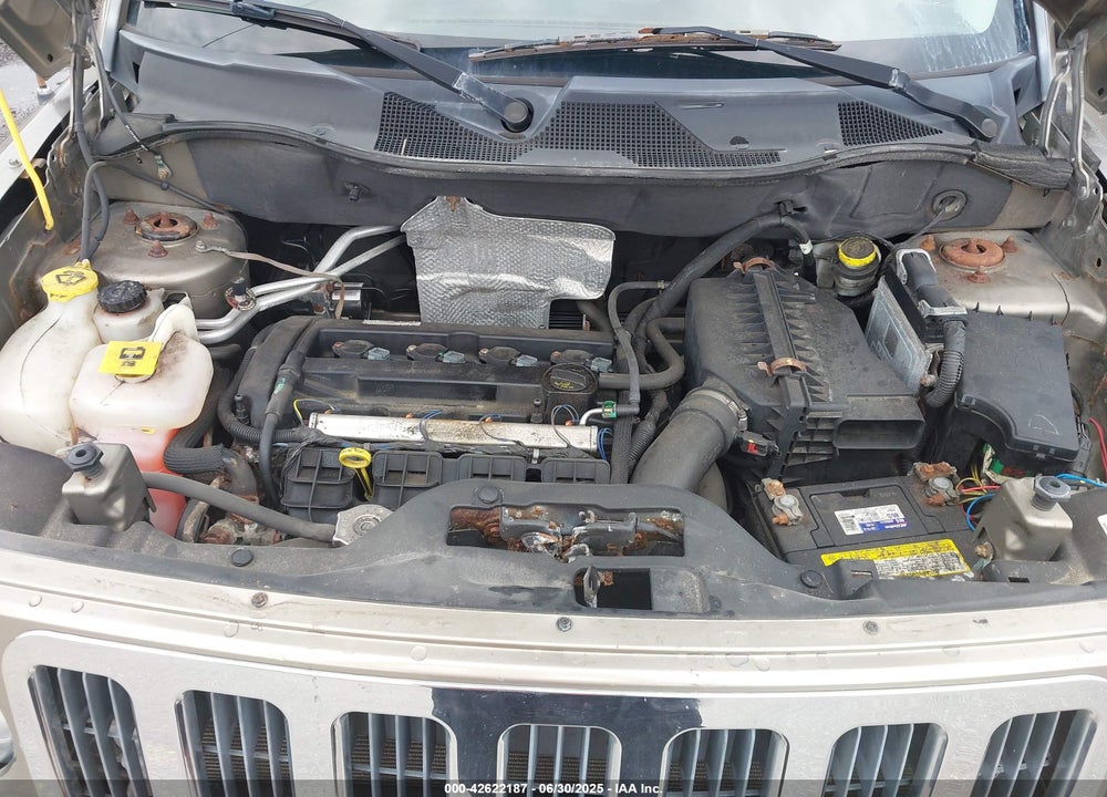 2008 JEEP PATRIOT VIN: 1J8FT28W18D636073