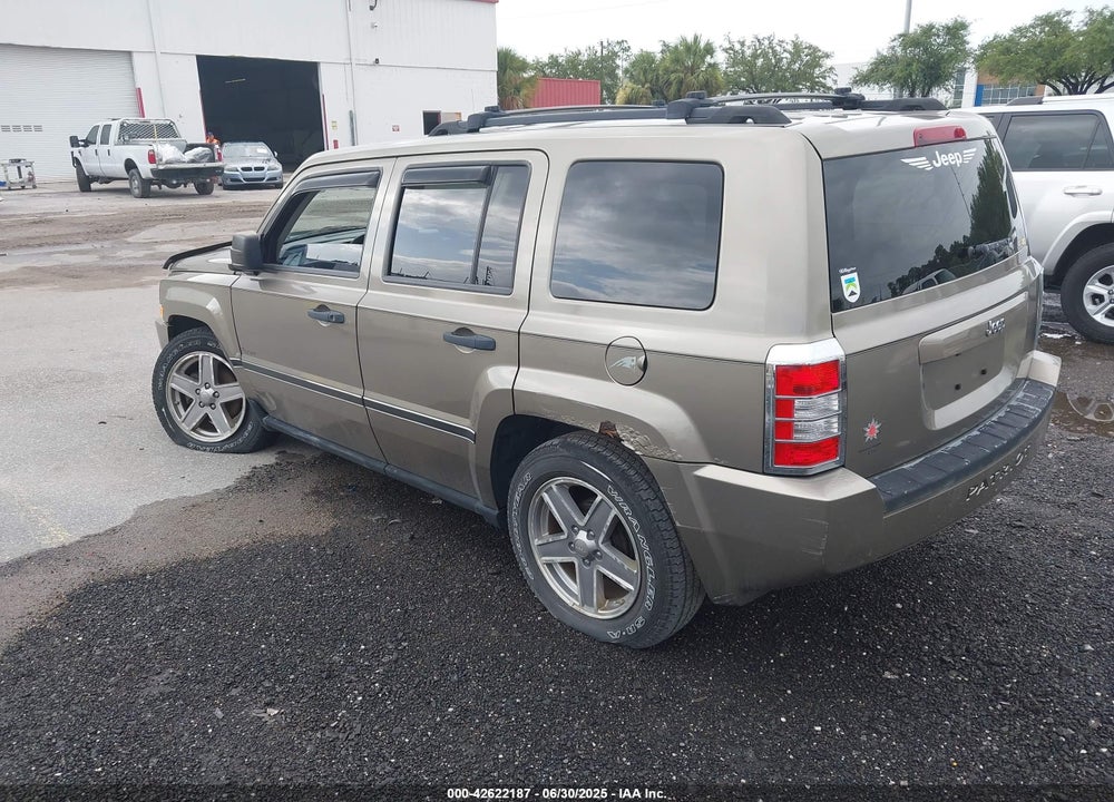 2008 JEEP PATRIOT VIN: 1J8FT28W18D636073