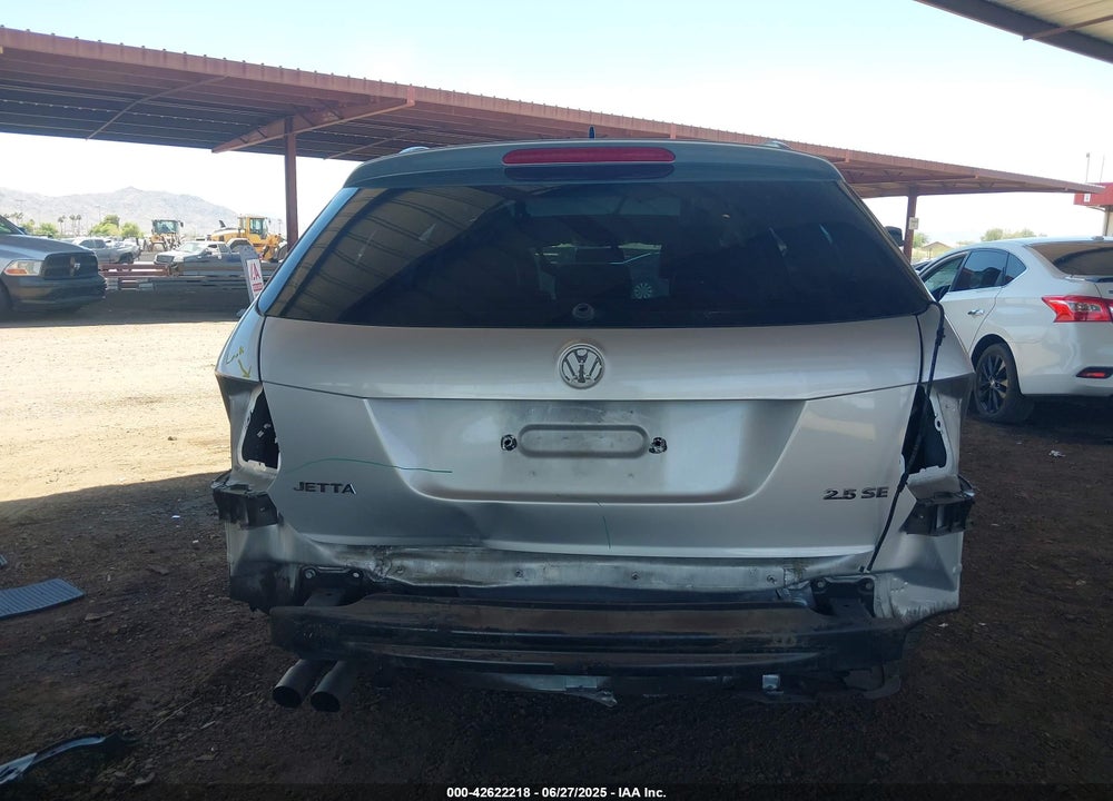 2014 VOLKSWAGEN JETTA VIN: 3VWPP7AJXEM618986