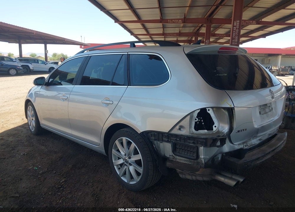 2014 VOLKSWAGEN JETTA VIN: 3VWPP7AJXEM618986