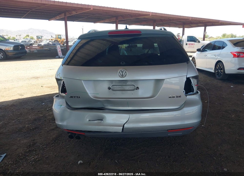 2014 VOLKSWAGEN JETTA VIN: 3VWPP7AJXEM618986