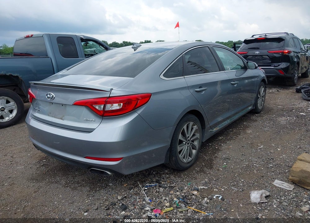 2016 HYUNDAI SONATA VIN: 5NPE34AF9GH390438