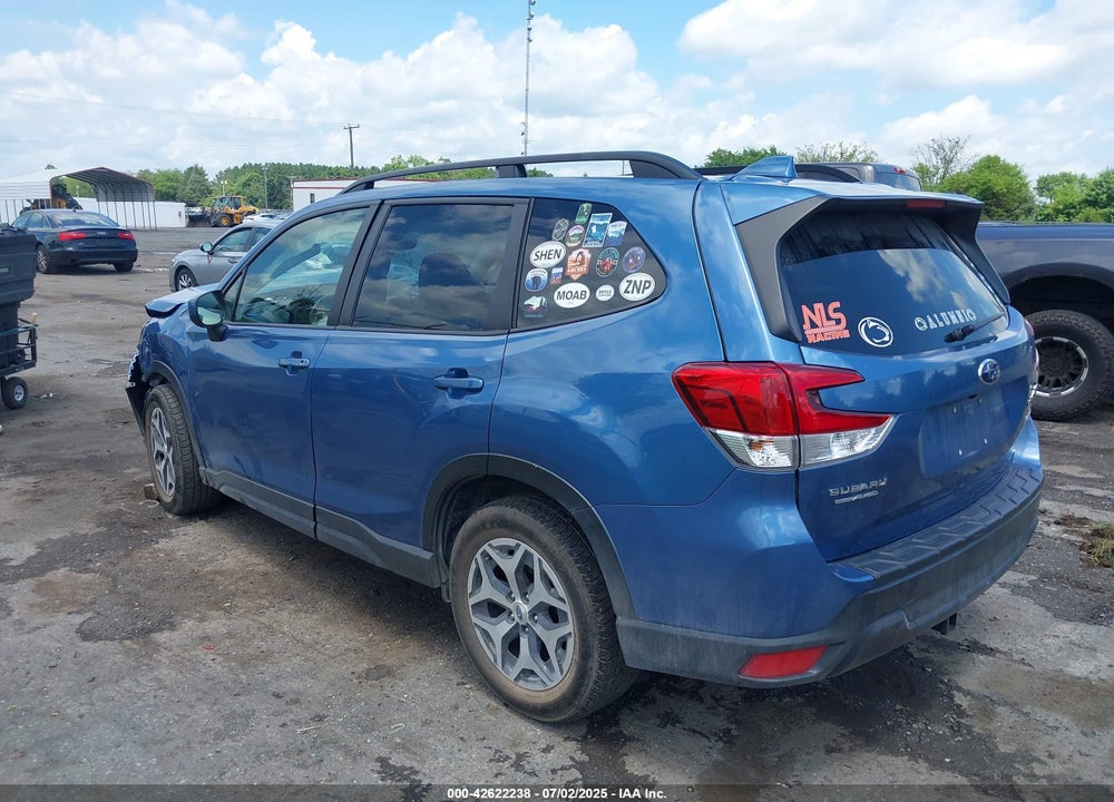 2021 SUBARU FORESTER VIN: JF2SKAFC8MH476063