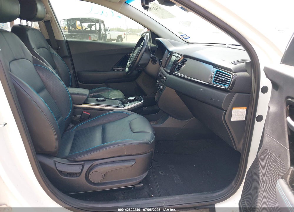 2019 KIA NIRO EV EX PREMIUM VIN: KNDCE3LG1K5020983