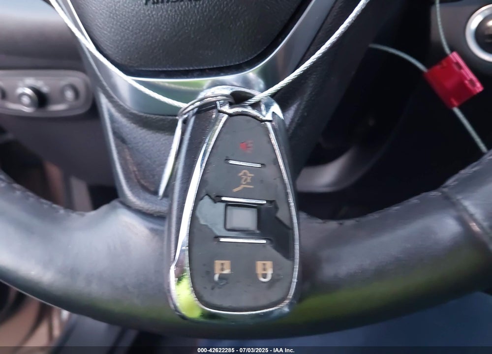 2018 CHEVROLET EQUINOX VIN: 2GNAXWEX1J6200197
