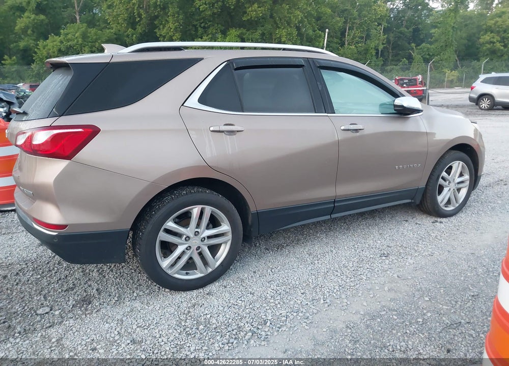 2018 CHEVROLET EQUINOX VIN: 2GNAXWEX1J6200197