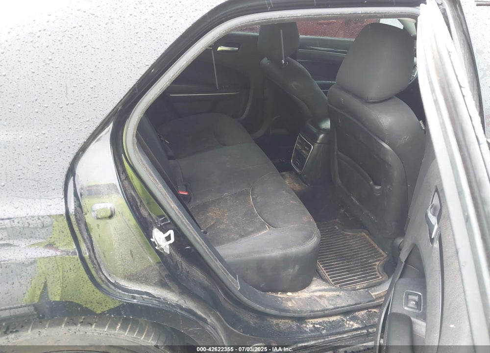2019 CHRYSLER 300 VIN: 2C3CCAAG7KH738760