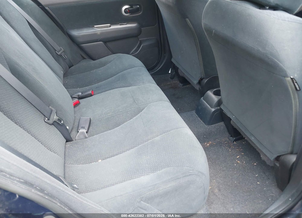 2010 NISSAN VERSA VIN: 3N1BC1AP7AL420413
