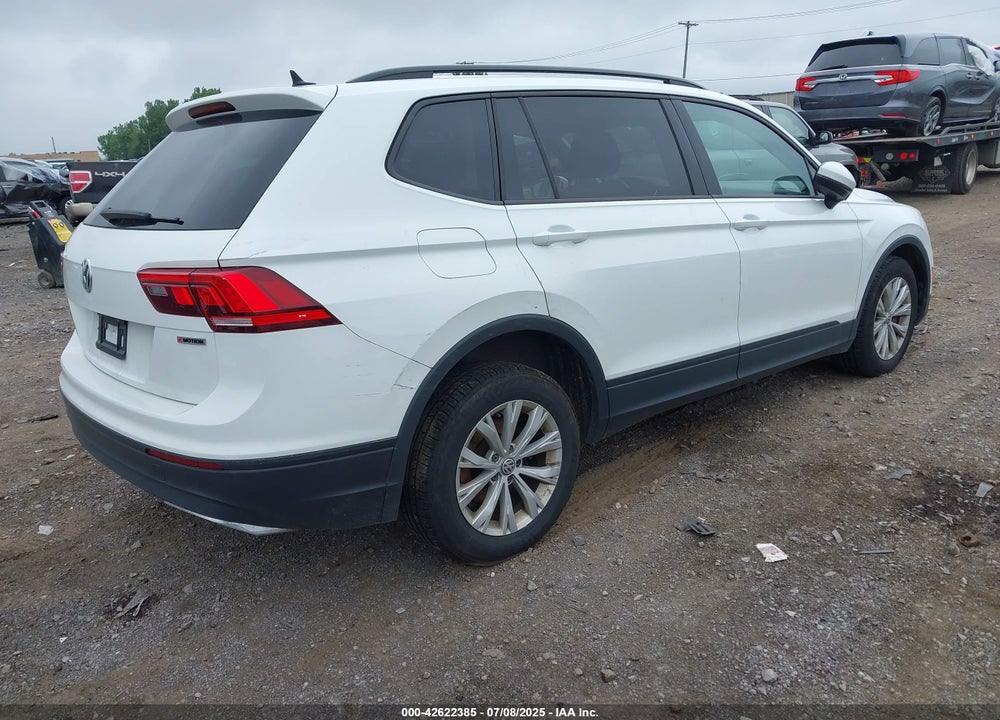 2020 VOLKSWAGEN TIGUAN VIN: 3VV0B7AX0LM140910