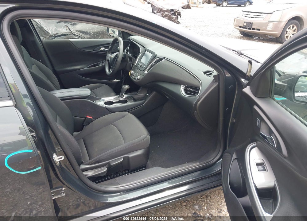 2016 CHEVROLET MALIBU VIN: 1G1ZE5STXGF282547