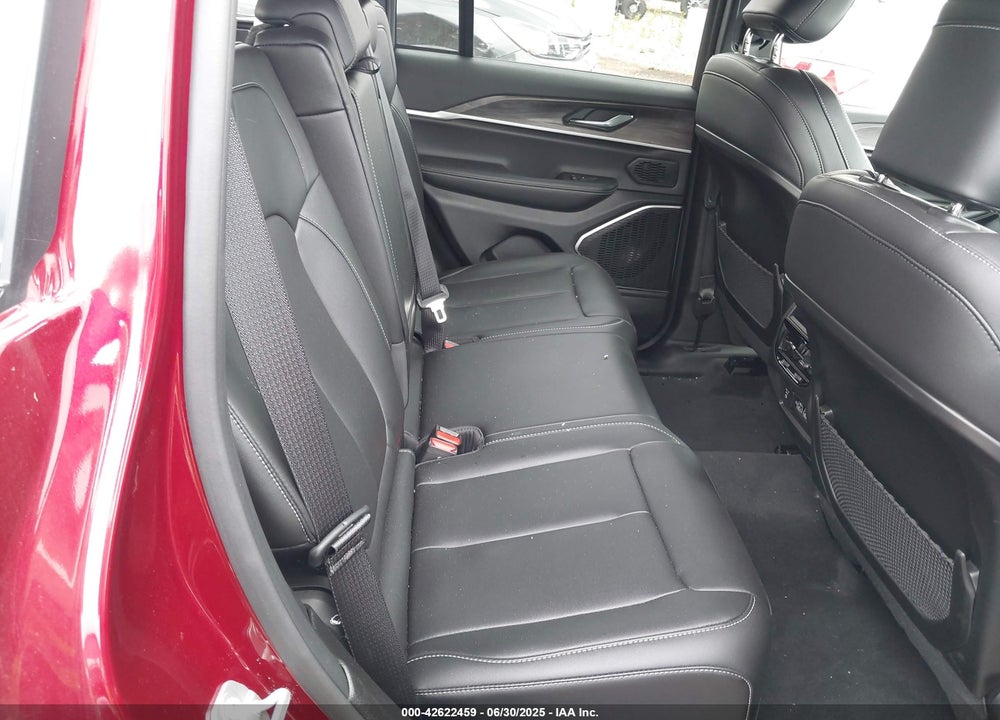 2025 JEEP GRAND CHEROKEE VIN: 1C4RJYB62S8700336
