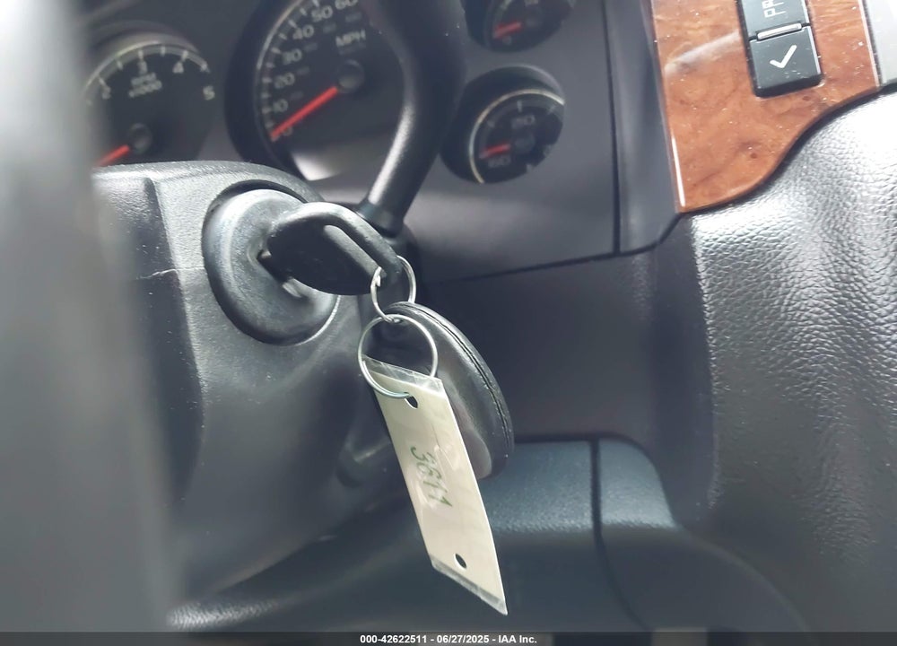 2008 CHEVROLET SUBURBAN 1500 LTZ VIN: 3GNFK16358G118958