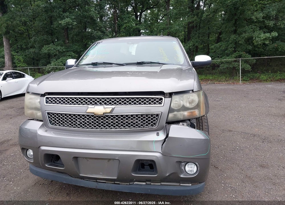 2008 CHEVROLET SUBURBAN 1500 LTZ VIN: 3GNFK16358G118958