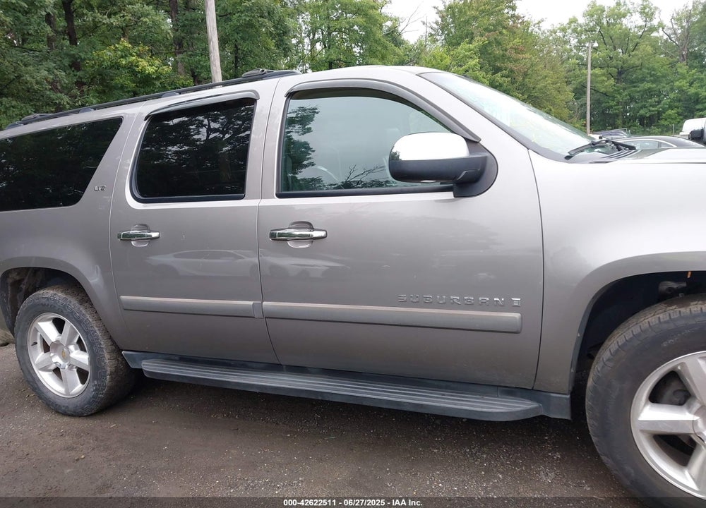 2008 CHEVROLET SUBURBAN 1500 LTZ VIN: 3GNFK16358G118958