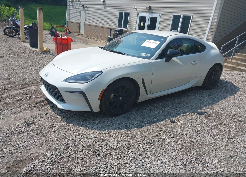 2023 TOYOTA GR86 VIN: JF1ZNBE13P9766628