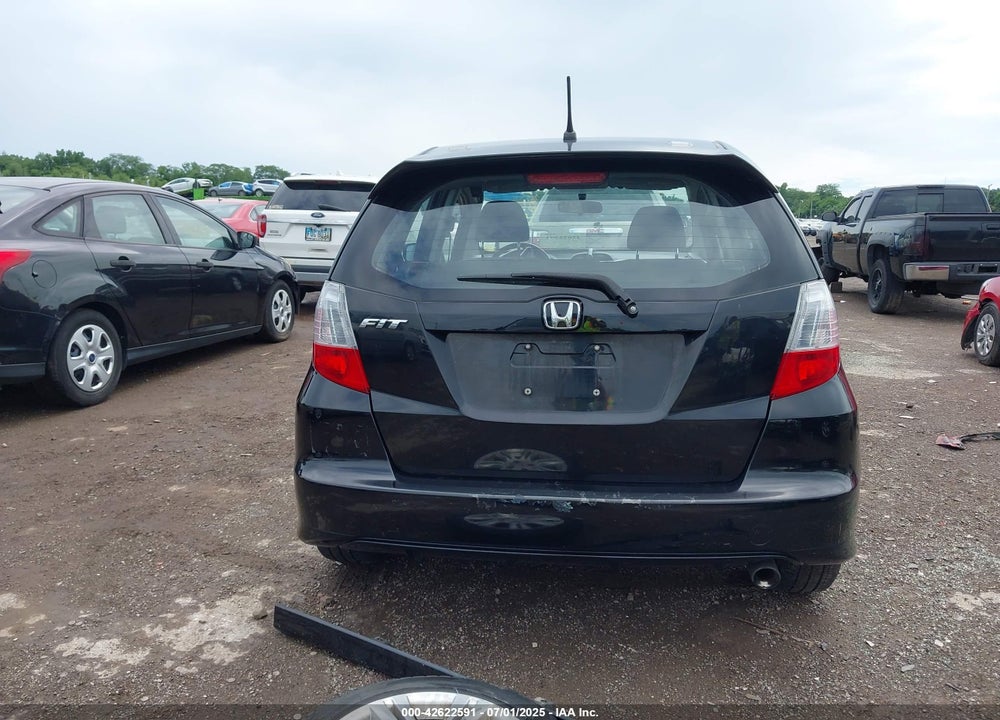 2009 HONDA FIT SPORT VIN: JHMGE88499S050093